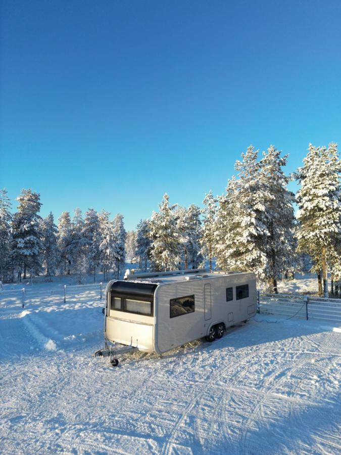 Santa'S Luxury Trailer Hotel Rovaniemi Eksteriør billede